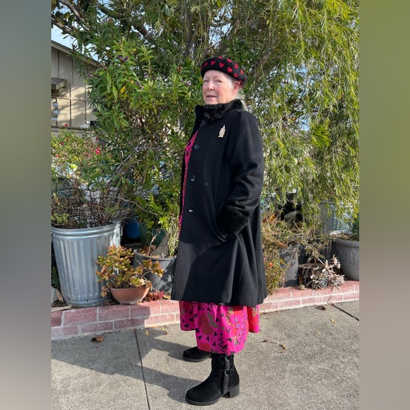 Meet your Posher, Stephie - Picture 9 of 11